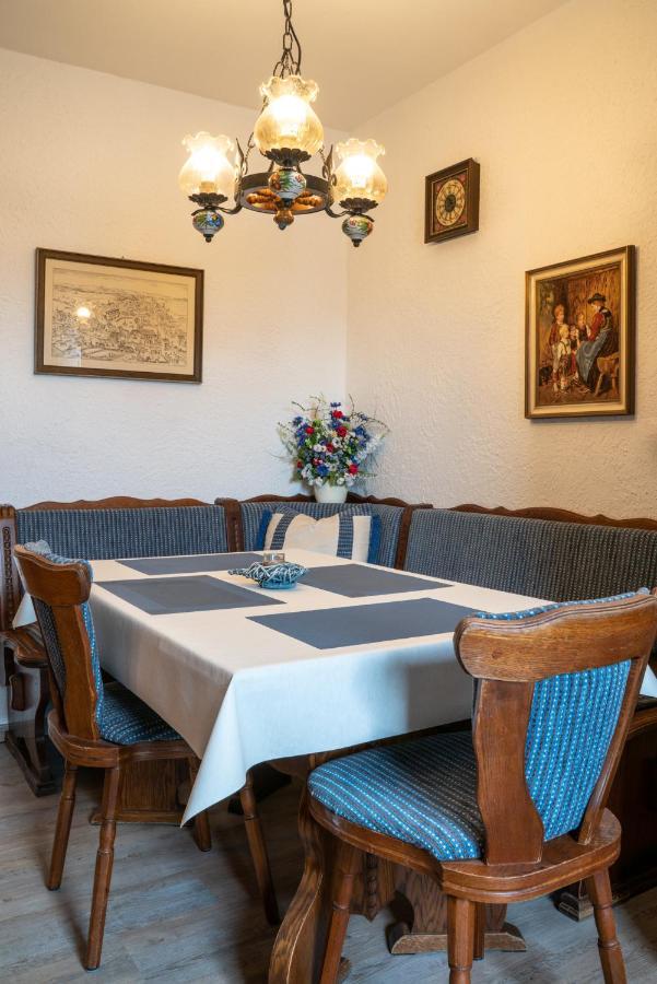 Ferienwohnung Bichler Altötting Kamer foto